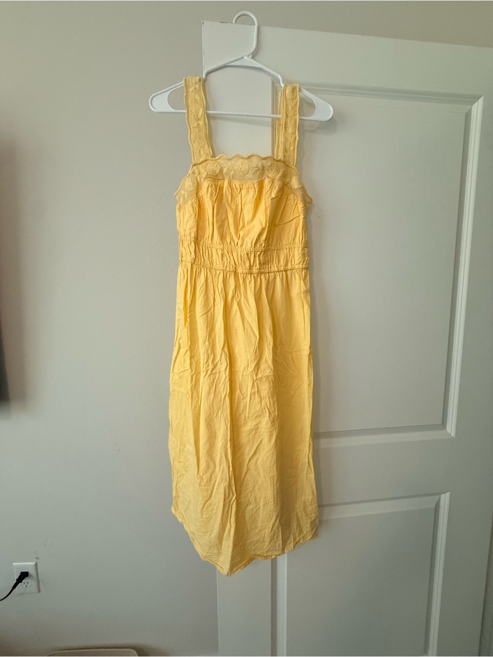 Old Navy Yellow Lace-Trim Midi Sundress with Smocked Waist